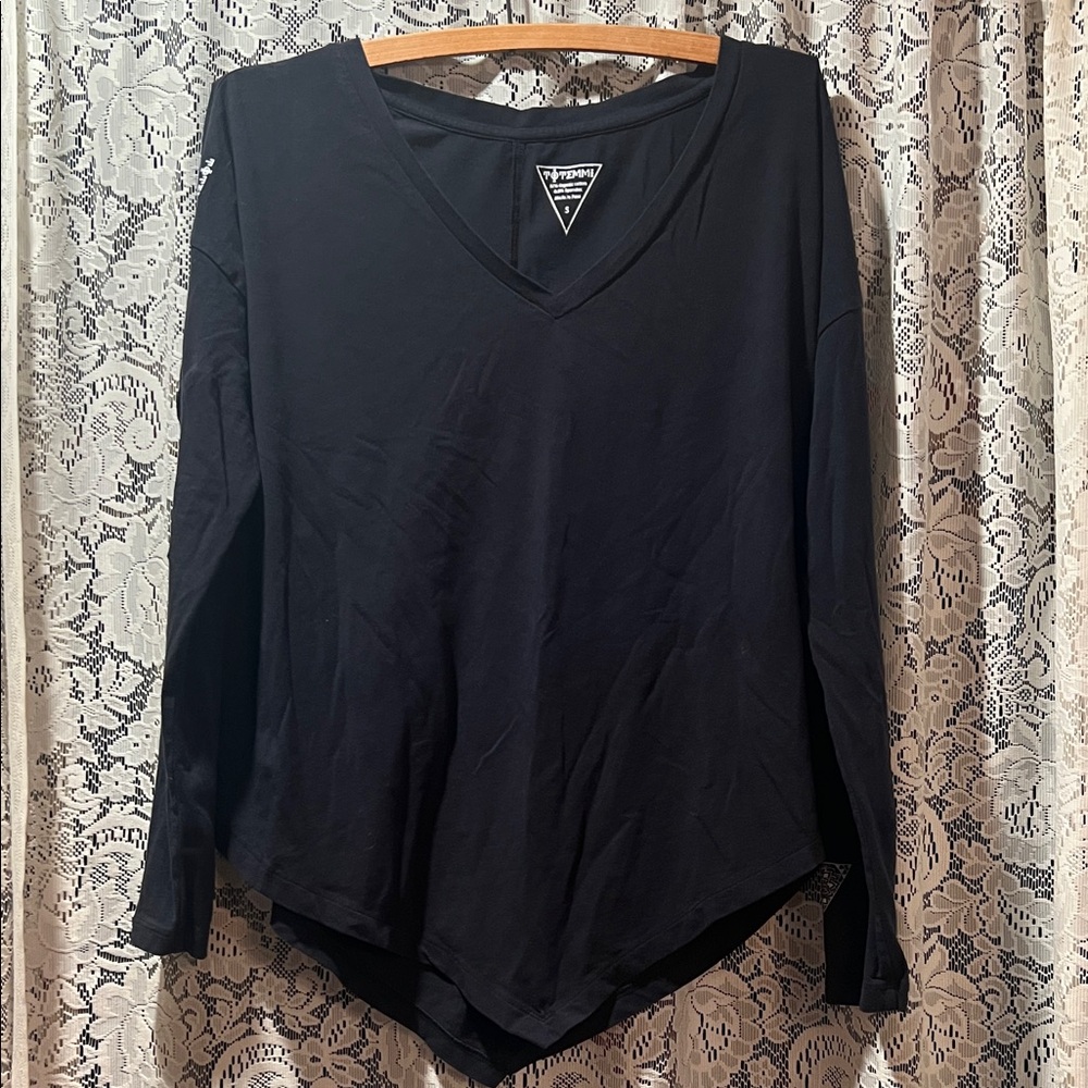 Totemmi Black V-Neck Long Sleeve Tee Organic Cotton Size Small